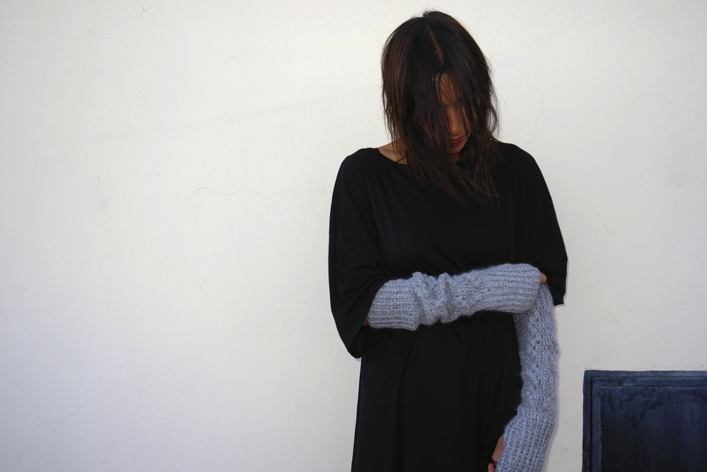 Kuy Kuy long mittens, Maydi, wool, natural fibers, knitwear, handmade, buenos aires, contemporary design, timeless garments, tejidos, lanas