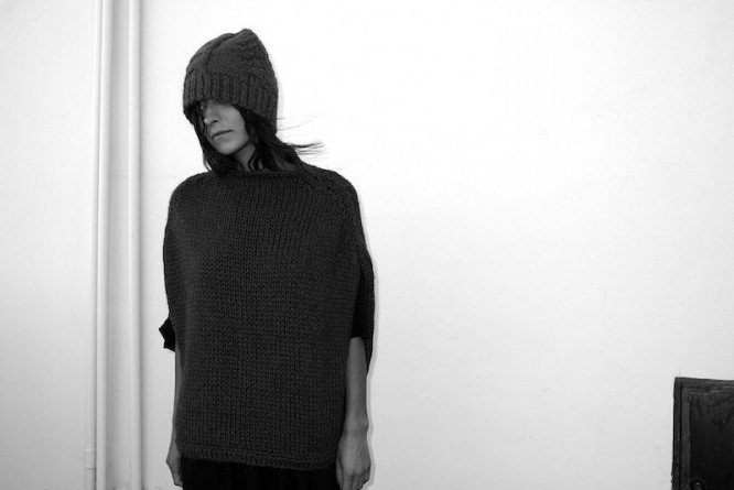 Liwen, brown llama wool, Maydi, wool, natural fibers, knitwear, handmade, buenos aires, contemporary design, timeless garments, tejidos, lanas
